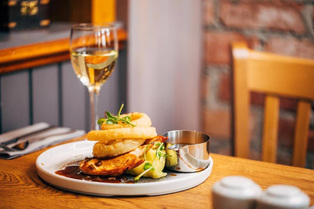 Ibis Coleraine Riverside Bagian luar foto