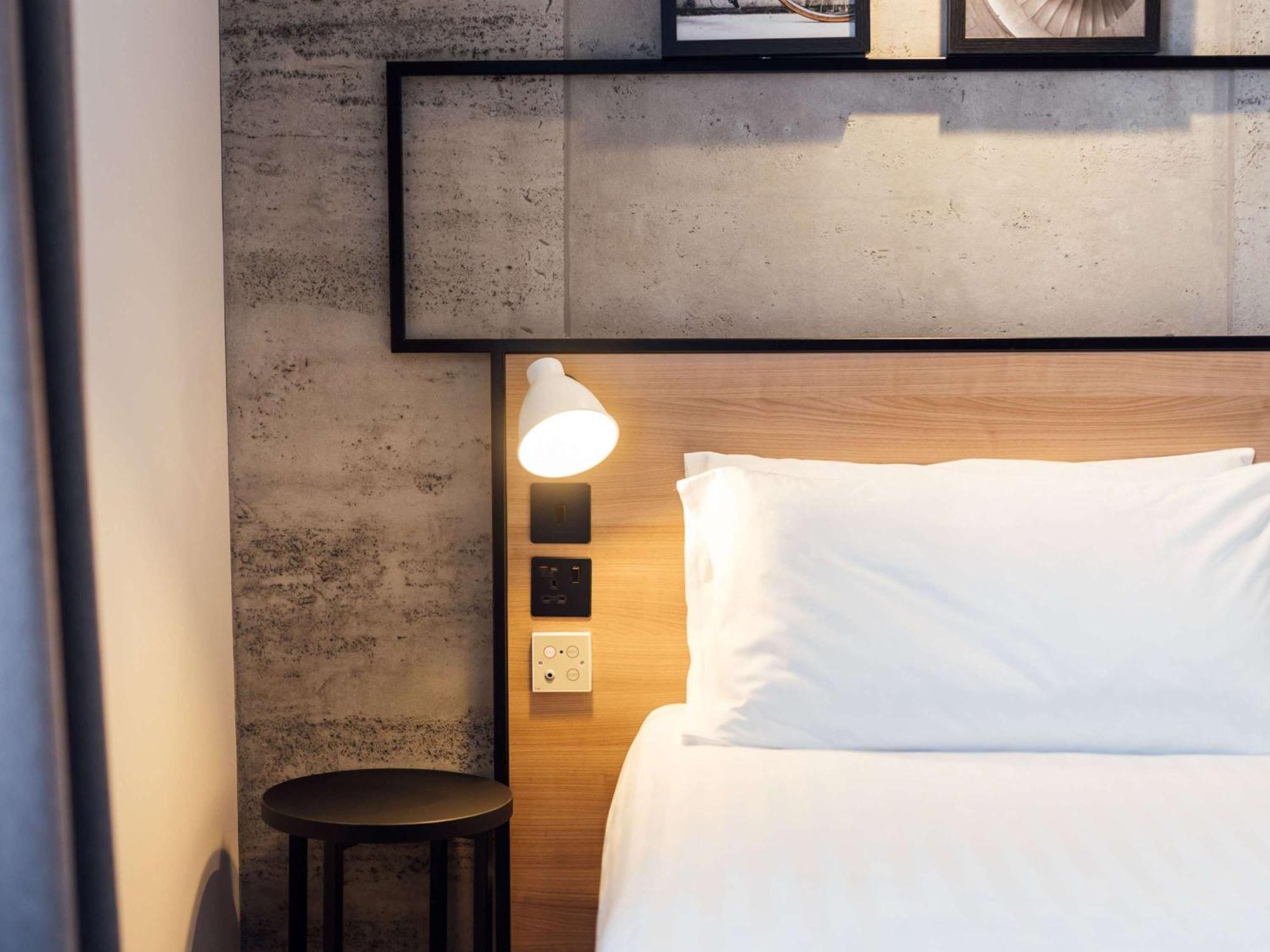 Ibis Coleraine Riverside Bagian luar foto