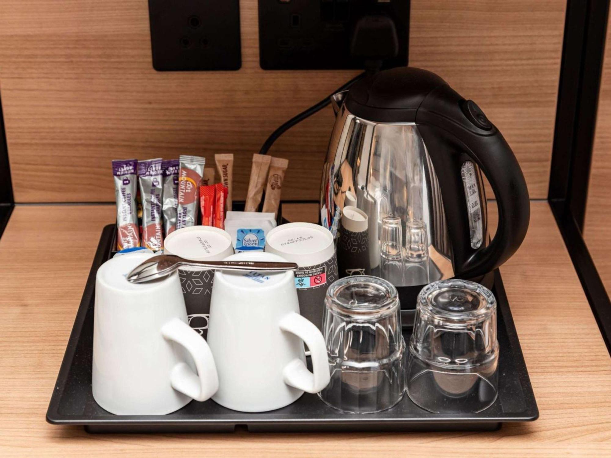Ibis Coleraine Riverside Bagian luar foto