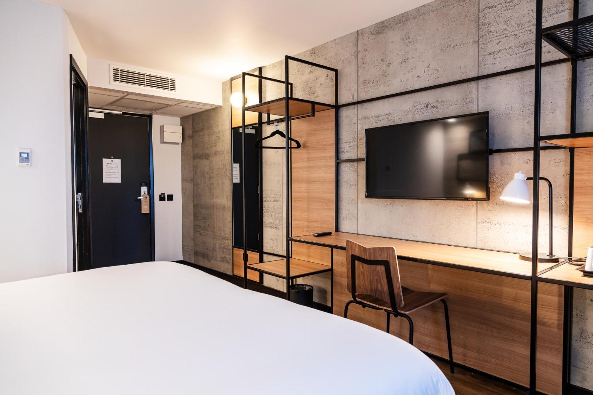 Ibis Coleraine Riverside Bagian luar foto