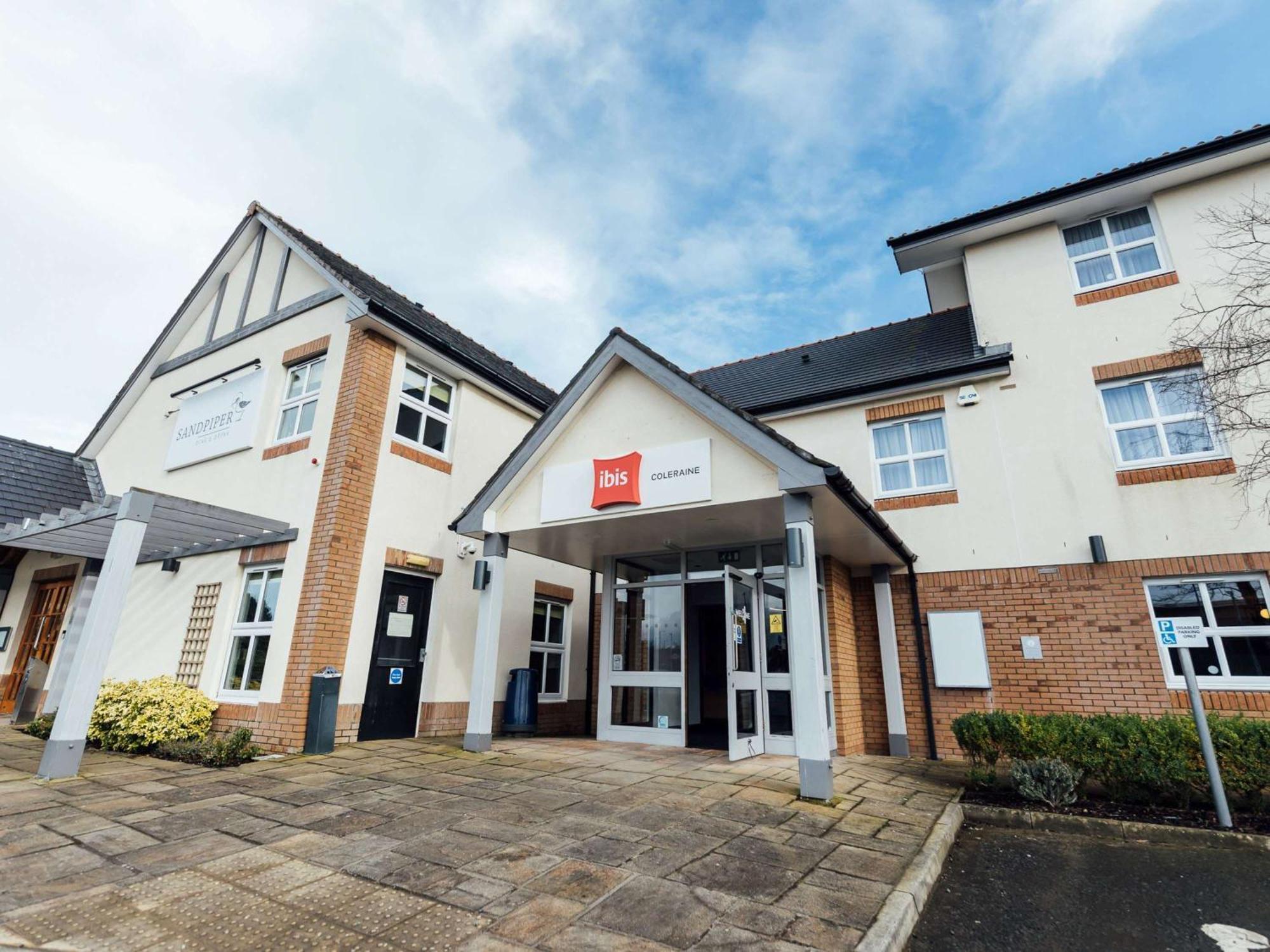 Ibis Coleraine Riverside Bagian luar foto